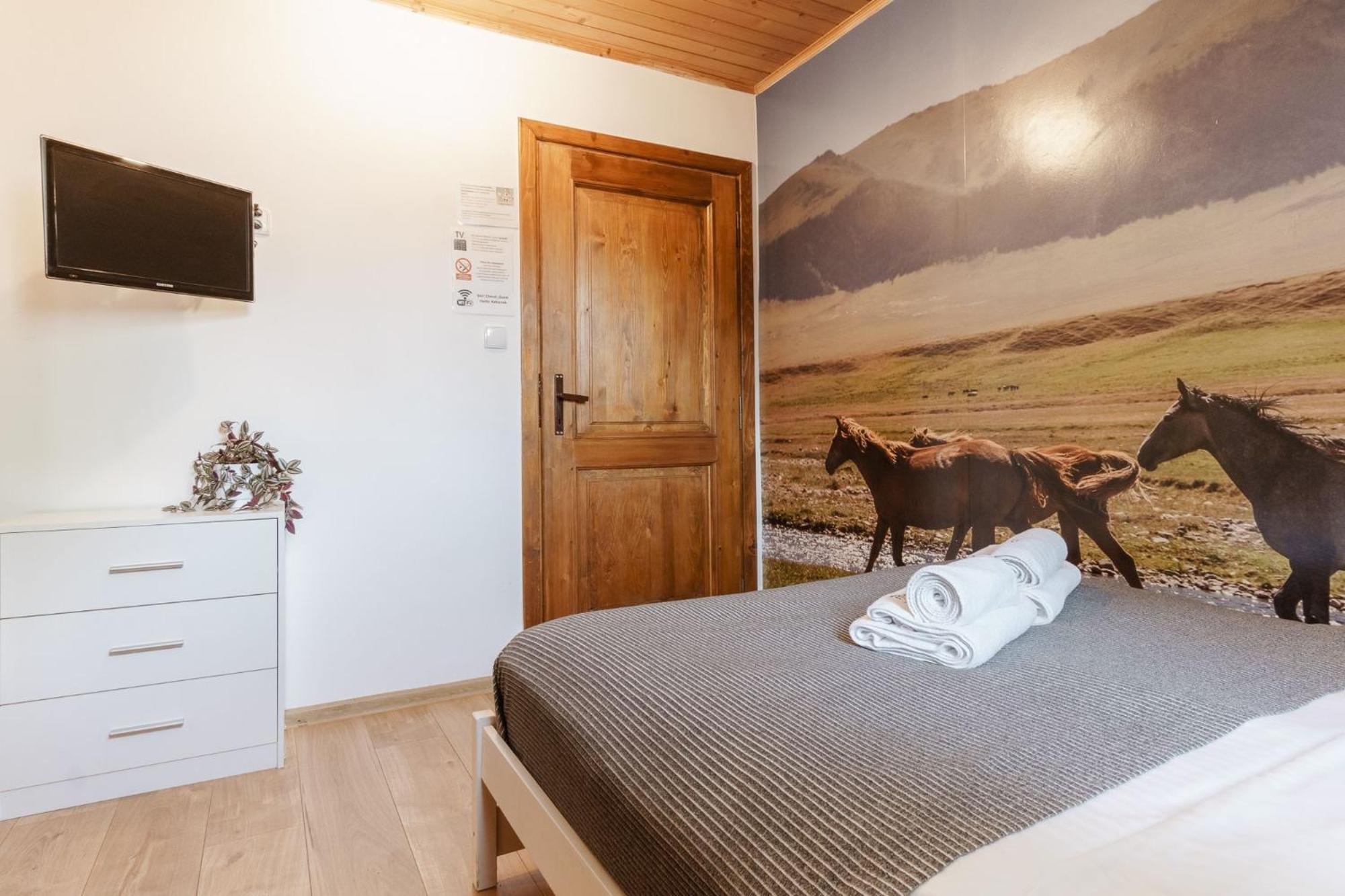 Pokoje Goscinne Cheval Cracóvia Exterior foto